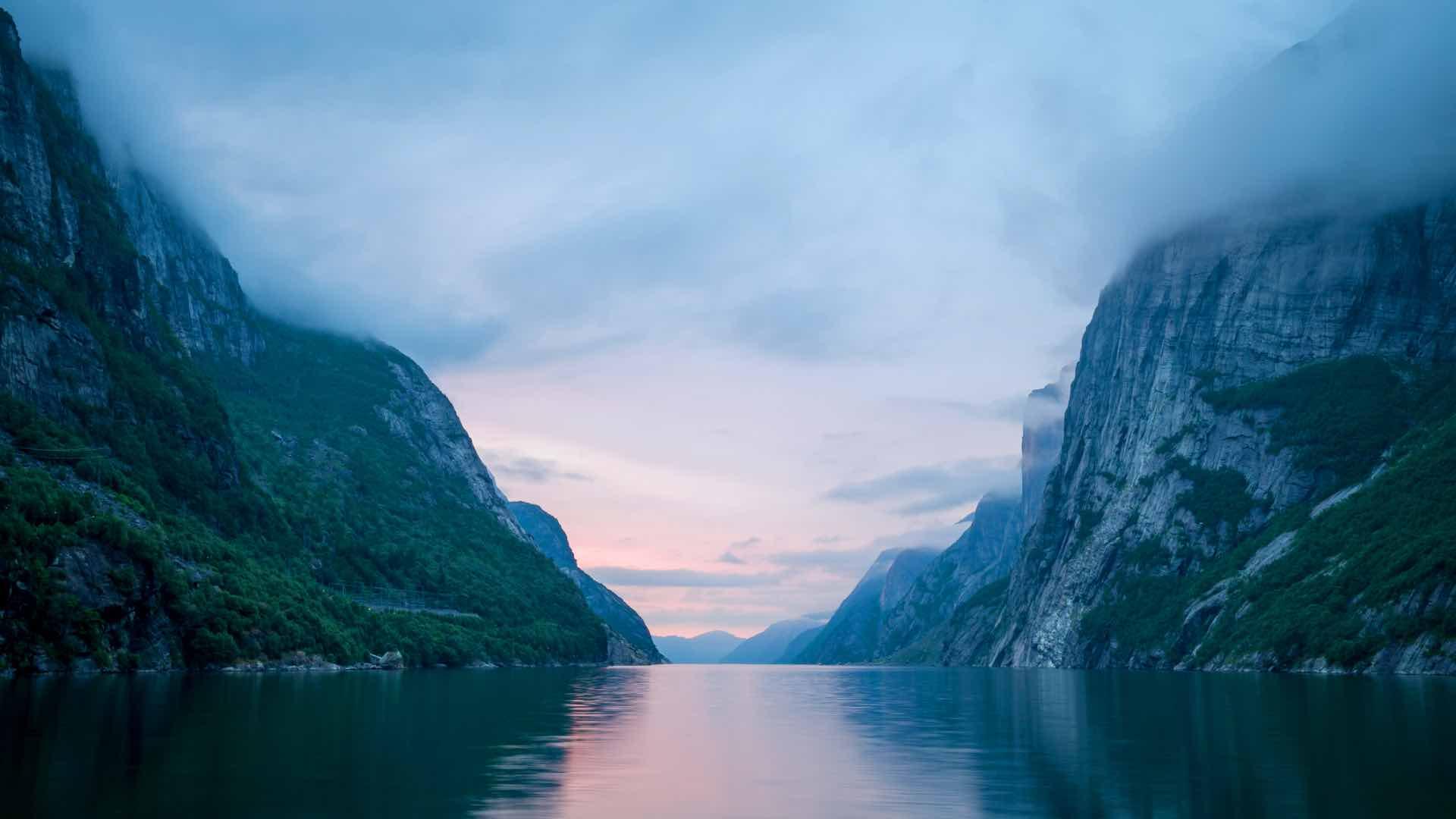 Parhaat kalaruuat laadukkaasta Norjan lohesta – Hätälä Oy