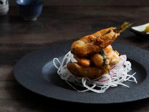 Silakka-tempura dippikastikkeella | Reseptit | Hätälä